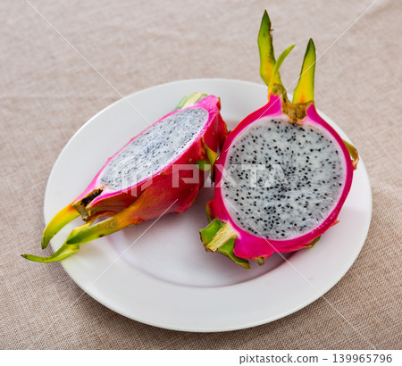 Sweet tropical fruit, pitaya, on table Sweet tropical fruit, pitaya, on table 139965796