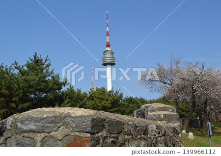 Scenery around N Seoul Tower on Namsan Mountain in Seoul, South Korea Scenery around N Seoul Tower on Namsan Mountain in Seoul, South Korea 139966112