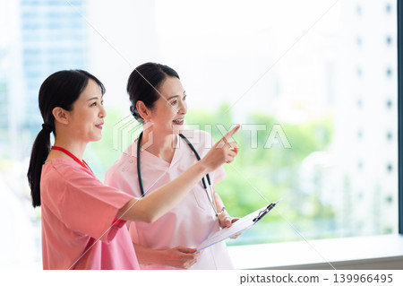 Staff supporting medical care Staff supporting medical care 139966495