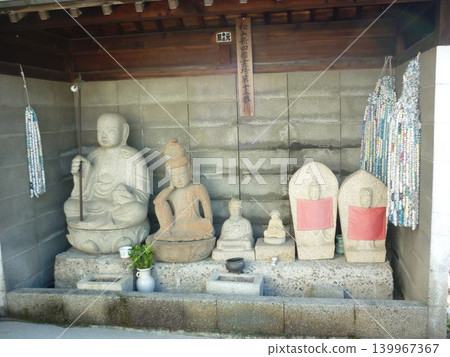 圓滿寺,位於道後溫泉附近。 圓滿寺,位於道後溫泉附近。 139967367