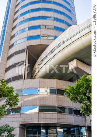 TKP Gate Tower Building (TKP Garden City Osaka Umeda): A rare building in Osaka with an expressway running through it. TKP Gate Tower Building (TKP Garden City Osaka Umeda): A rare building in Osaka with an expressway running through it. 139967376
