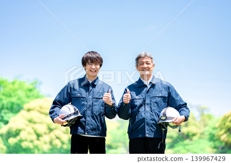 年輕工程師、資深工程師 139967429