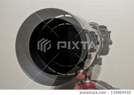 Comparison of super telephoto lenses and cameras: dark composite photographs Comparison of super telephoto lenses and cameras: dark composite photographs 139969430