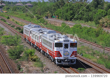 Thai State Railway's former JR East Kiha 40 Thai State Railway's former JR East Kiha 40 139969720