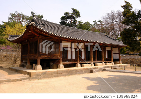World Heritage Site: Suwon Hwaseong Fortress, Sebuk Kongshimgeun 139969824