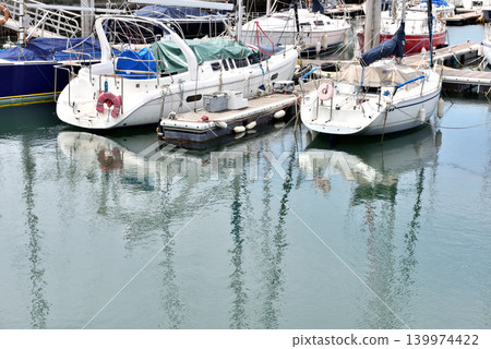 Yachts moored at Enoshima Yacht Harbor 139974422