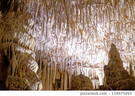 Drach Caves, Majorca Spain - Underground Stalactite and Stalagmite Formation Drach Caves, Majorca Spain - Underground Stalactite and Stalagmite Formation 139975093