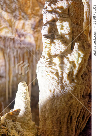Drach Caves, Majorca Spain - Underground Stalactite and Stalagmite Formation Drach Caves, Majorca Spain - Underground Stalactite and Stalagmite Formation 139975102