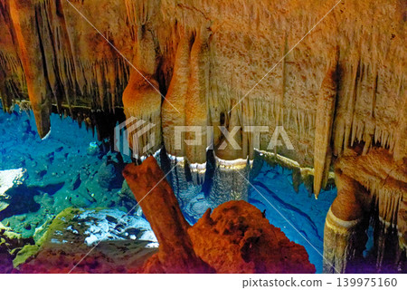 Drach Caves, Majorca Spain - Underground Stalactite and Stalagmite Formation Drach Caves, Majorca Spain - Underground Stalactite and Stalagmite Formation 139975160