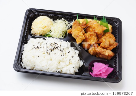 炸雞午餐 139978267