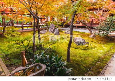 Autumn Kyoto Kenninji Temple Shione Garden Autumn Kyoto Kenninji Temple Shione Garden 139981178
