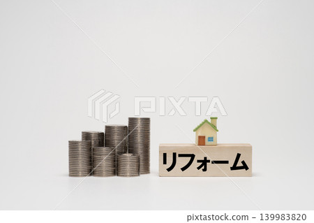 The image of coins piling up and renovations The image of coins piling up and renovations 139983820