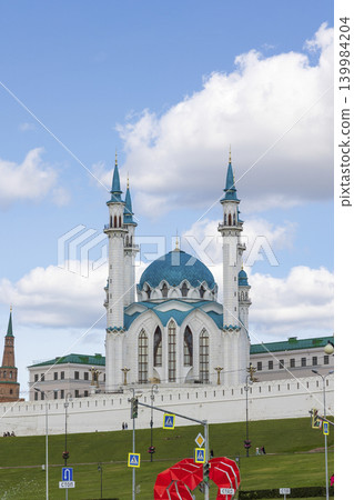 The Kul Sharif Mosque is the main Juma Mosque of Kazan, Republic of Tatarstan. It is located within the Kazan Kremlin, Vakhitovsky District. Photographed from Pravo-Bulachnaya Street. Selective focus. The Kul Sharif Mosque is the main Juma Mosque of Kazan, Republic of Tatarstan. It is located within the Kazan Kremlin, Vakhitovsky District. Photographed from Pravo-Bulachnaya Street. Selective focus. 139984204