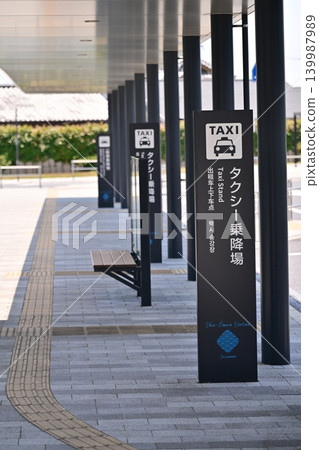 Shin-Omura Station, West Exit (Sazanami Exit) (West Kyushu Shinkansen, Omura City, Nagasaki Prefecture) Shin-Omura Station, West Exit (Sazanami Exit) (West Kyushu Shinkansen, Omura City, Nagasaki Prefecture) 139987989