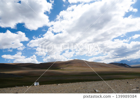 Altai Tavan Bogd National Park landscape, Mongolia Altai Tavan Bogd National Park landscape, Mongolia 139989384