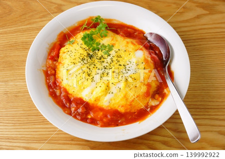 Ketchup omelet rice Ketchup omelet rice 139992922