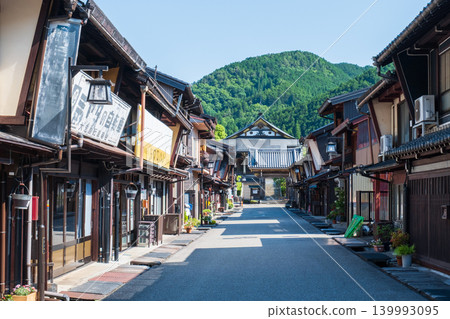 Gujo Hachiman: Old townscape Gujo Hachiman: Old townscape 139993095