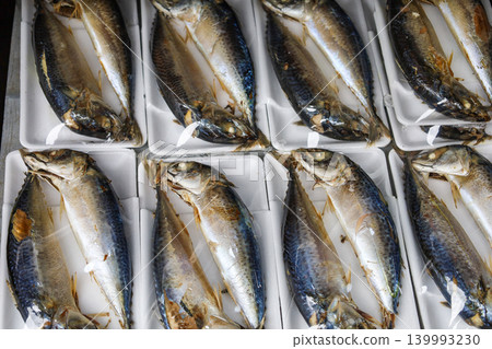 泰國市場上販售的魚 泰國市場上販售的魚 139993230