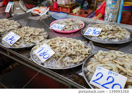 泰國市場販售的蝦 泰國市場販售的蝦 139993268