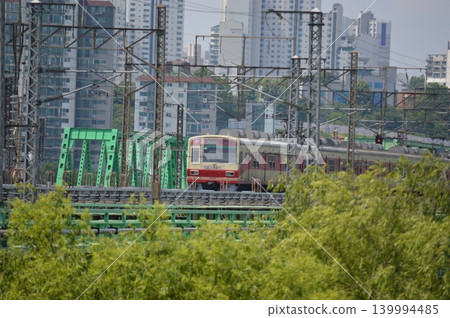 A subway train on Line 1 crossing the Han River Bridge in South Korea. A subway train on Line 1 crossing the Han River Bridge in South Korea. 139994485