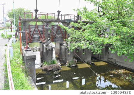 Taya Weir 和 Tayabashi_04 Taya Weir 和 Tayabashi_04 139994528