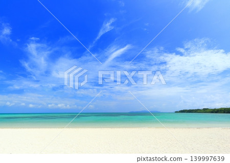 【沖繩縣】晴空下的竹富島近藤海灘 139997639