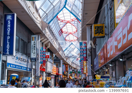 Scenery in front of Asagaya Station, Tokyo: Asagaya Pearl Center Shopping Street Scenery in front of Asagaya Station, Tokyo: Asagaya Pearl Center Shopping Street 139997691