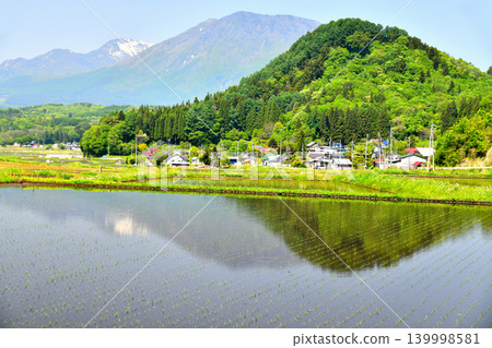View towards Mt. Kurohime from Arasehara, Shinano-machi, Nagano Prefecture (Shinano-machi, Nagano Prefecture) [May 2026] 139998581