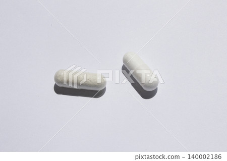 pill pill 140002186