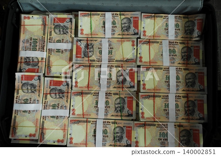 Indian Old Currency in a Box Indian Old Currency in a Box 140002851