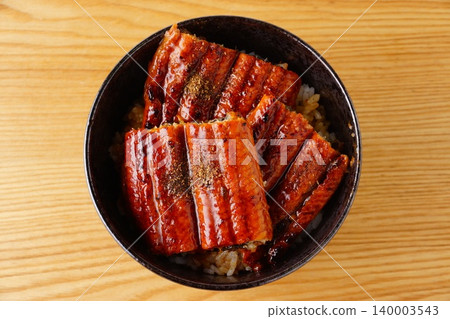 美味的鰻魚碗 美味的鰻魚碗 140003543