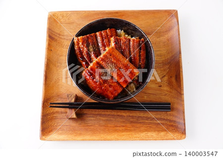 美味的鰻魚碗 美味的鰻魚碗 140003547