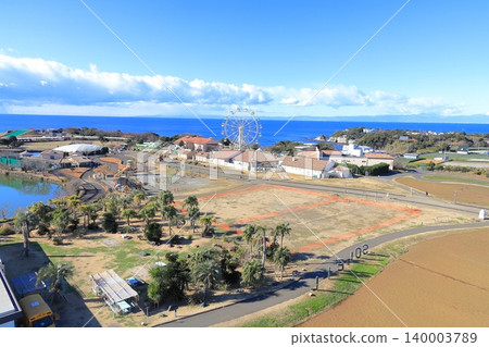 Panoramic view of Soleil Hill from the observation deck 140003789
