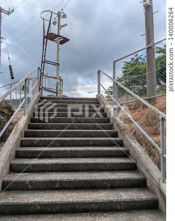 Stairs to the platform Stairs to the platform 140006264