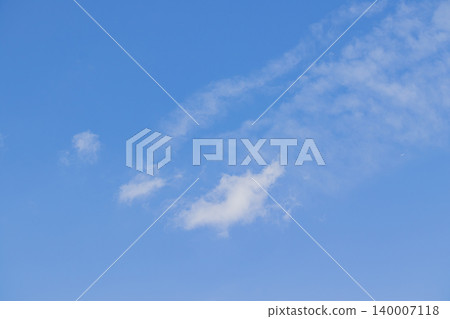 White clouds floating in the blue sky White clouds floating in the blue sky 140007118