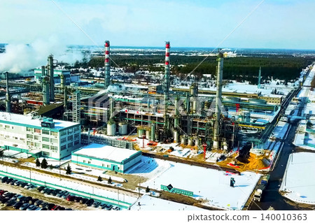 Oil refinery and petrochemical plant Oil refinery and petrochemical plant 140010363