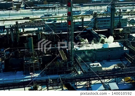 top view of the oil refinery 140010592