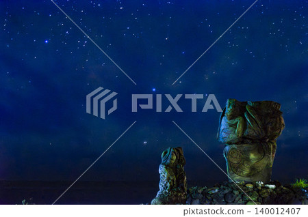 復活節島夜空中的星空 003 復活節島夜空中的星空 003 140012407