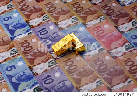 Canadian gold bars or ingots as a tool for balance, financial investment. Canadian gold Canadian gold bars or ingots as a tool for balance, financial investment. Canadian gold 140014987
