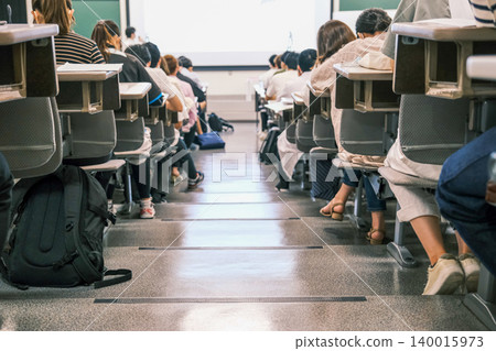 [#大學] 課堂場景 140015973