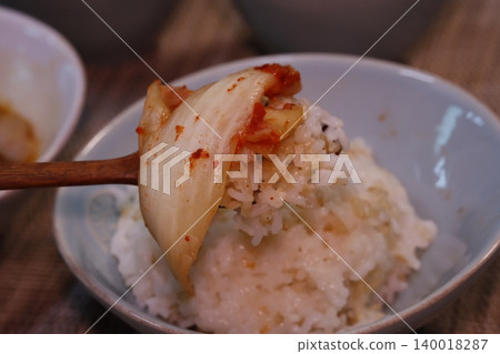 Kimchi Rice Spoonful Close-up 140018287