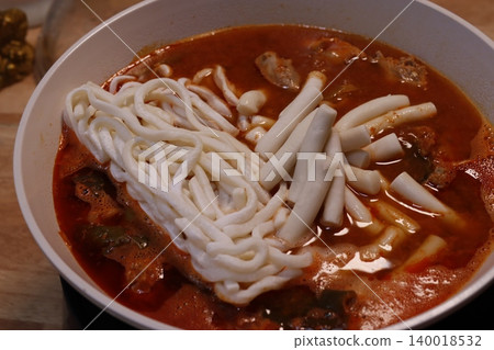 Spicy Noodle Soup with Tofu and Vegetables Spicy Noodle Soup with Tofu and Vegetables 140018532