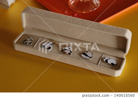 Panda-themed Jewelry Set in Velvet Box 140018560