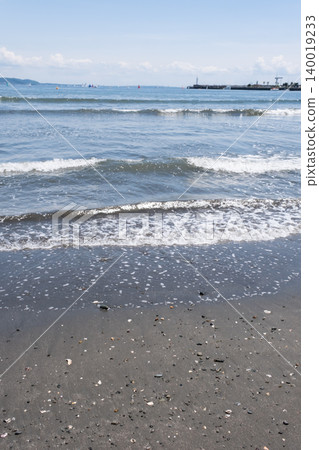 Katase Higashihama Beach, Enoshima in summer, Shonan, Kanagawa Katase Higashihama Beach, Enoshima in summer, Shonan, Kanagawa 140019233