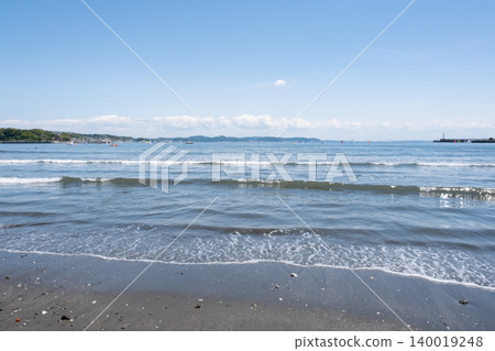 Katase Higashihama Beach, Enoshima in summer, Shonan, Kanagawa Katase Higashihama Beach, Enoshima in summer, Shonan, Kanagawa 140019248
