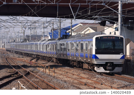 E531 series trains speeding along the Joban Line in a long formation_Photographed on 2010/12/2_Photographed on 2011/2/4 140020489