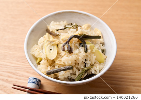 蕨菜竹筍飯(山菜飯) 蕨菜竹筍飯(山菜飯) 140021260