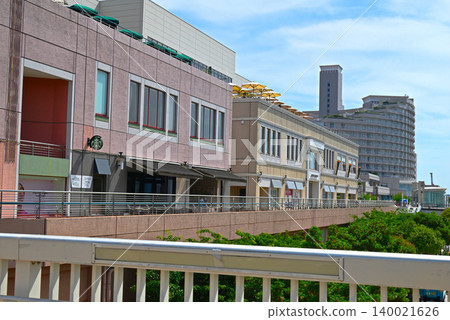 DECKS and Hilton Hotel in Odaiba DECKS and Hilton Hotel in Odaiba 140021626