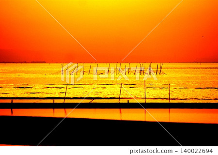 馬塔馬海灘美麗的日落 馬塔馬海灘美麗的日落 140022694