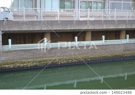 Water intake for the Meguro River Ebara regulating reservoir (Shinagawa Ward, Tokyo) Water intake for the Meguro River Ebara regulating reservoir (Shinagawa Ward, Tokyo) 140023486